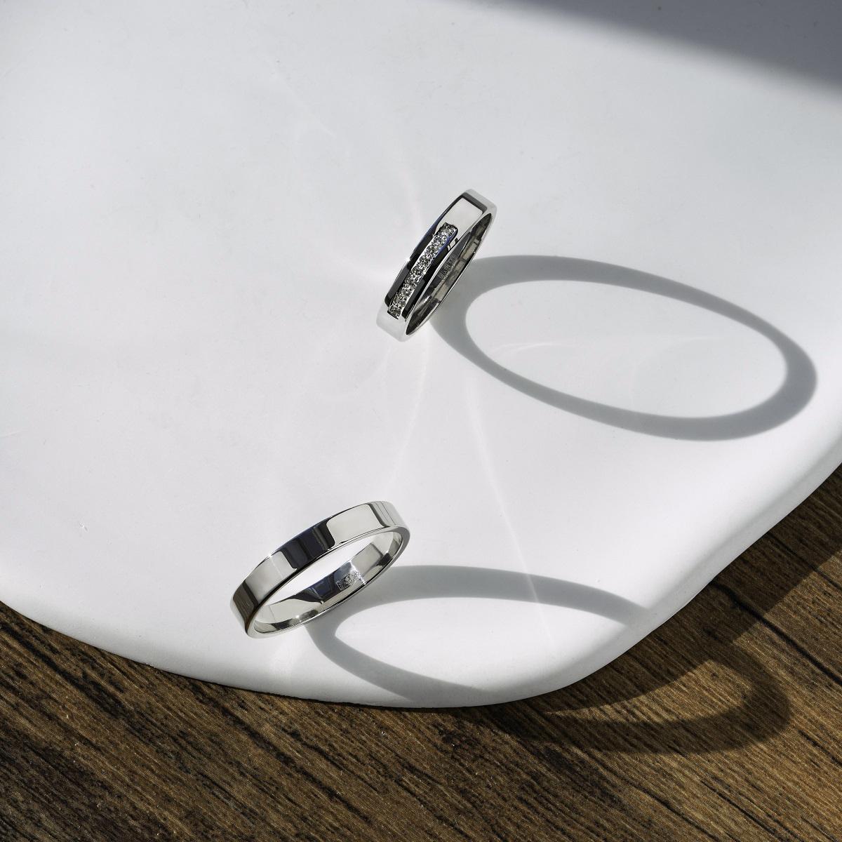 Обручальное кольцо из белого золота 210-000-308