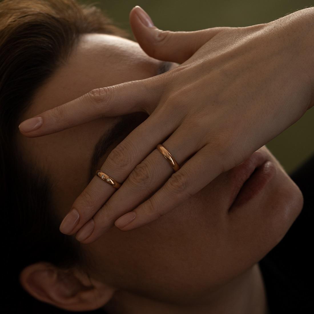 Обручальное кольцо из красного золота 100-000-540