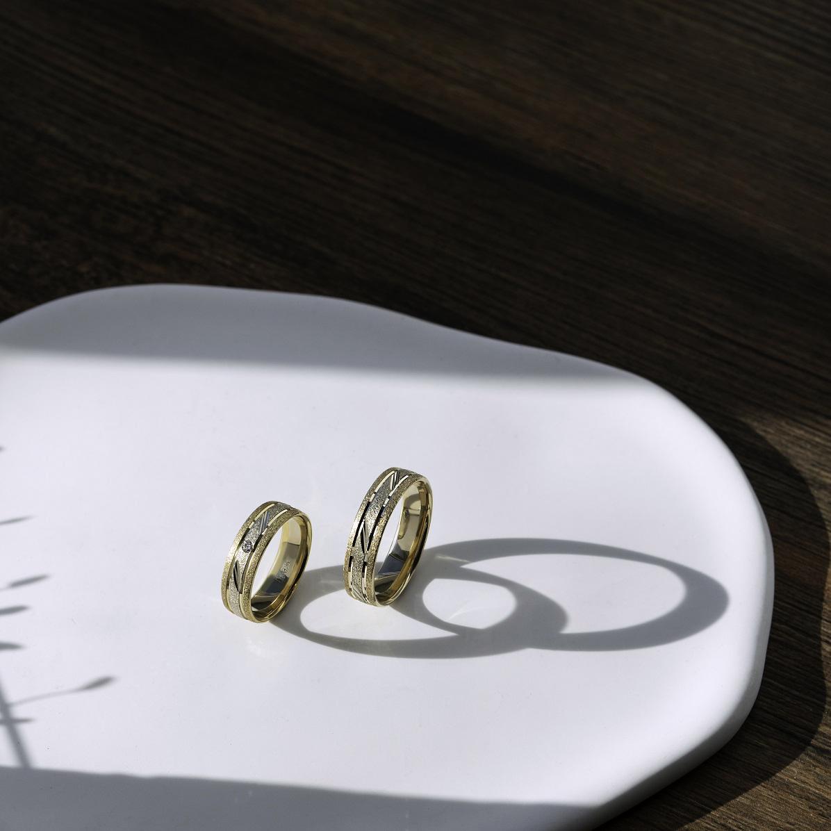 Обручальное кольцо из золота (синтеринг) 460-000-823