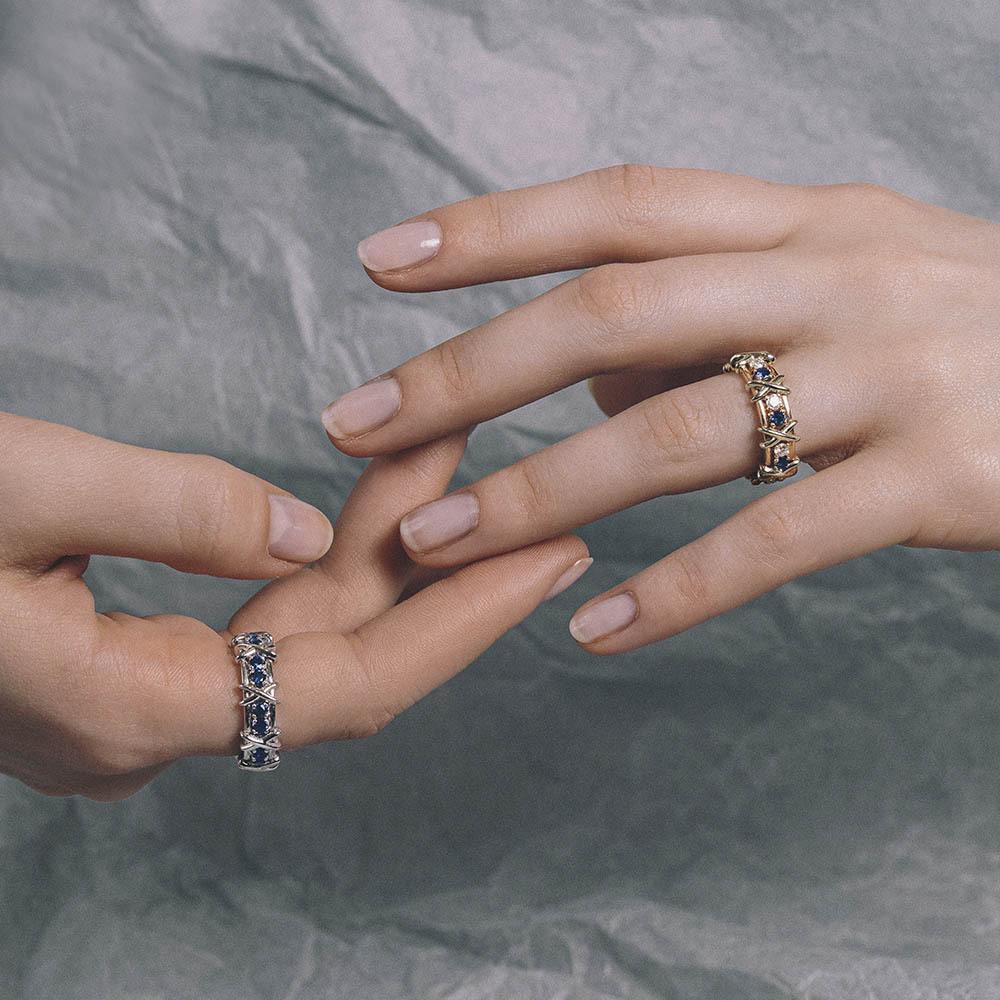 Кольцо из золота с сапфиром и бриллиантами 911293СБ