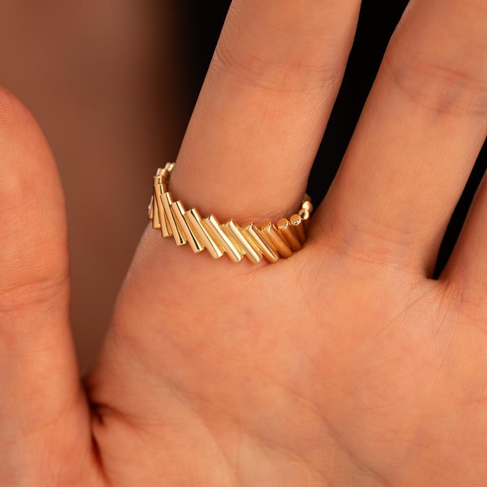 Кольцо из желтого золота 931948