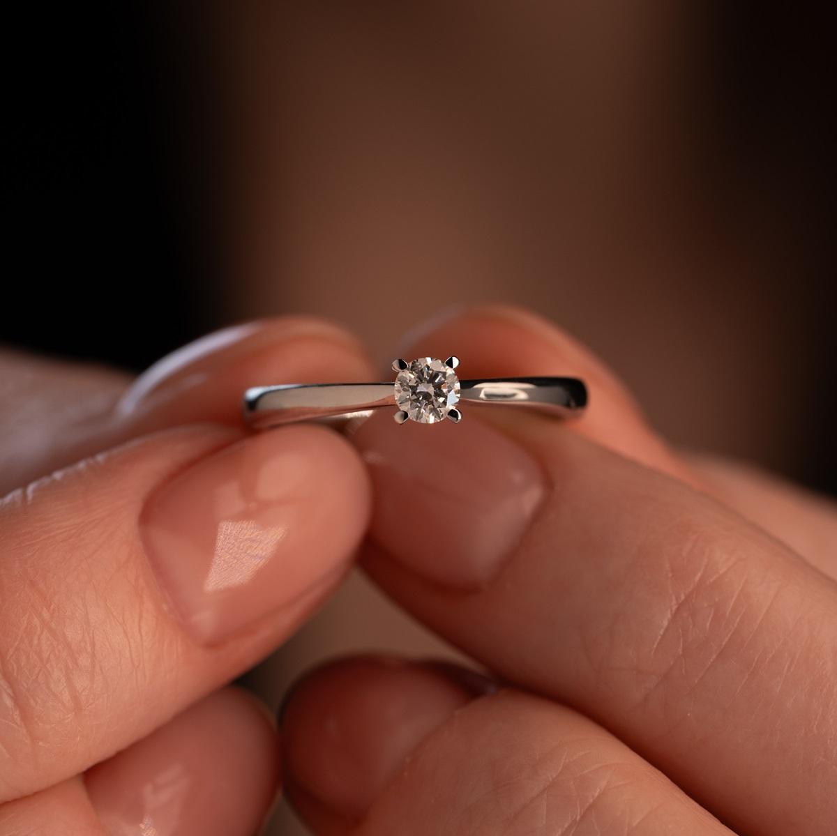 Кольцо из золота с бриллиантами 921559Б