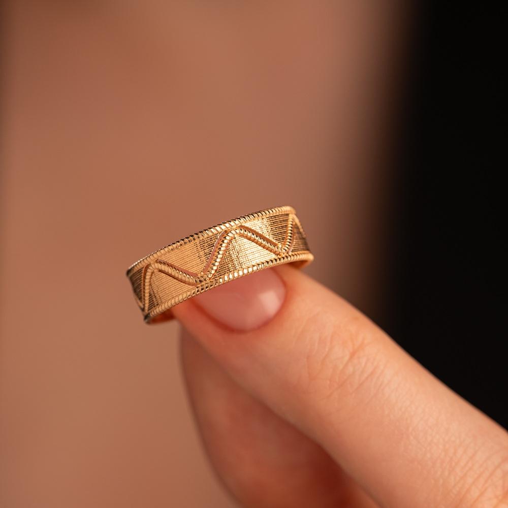 Кольцо из золота 911942