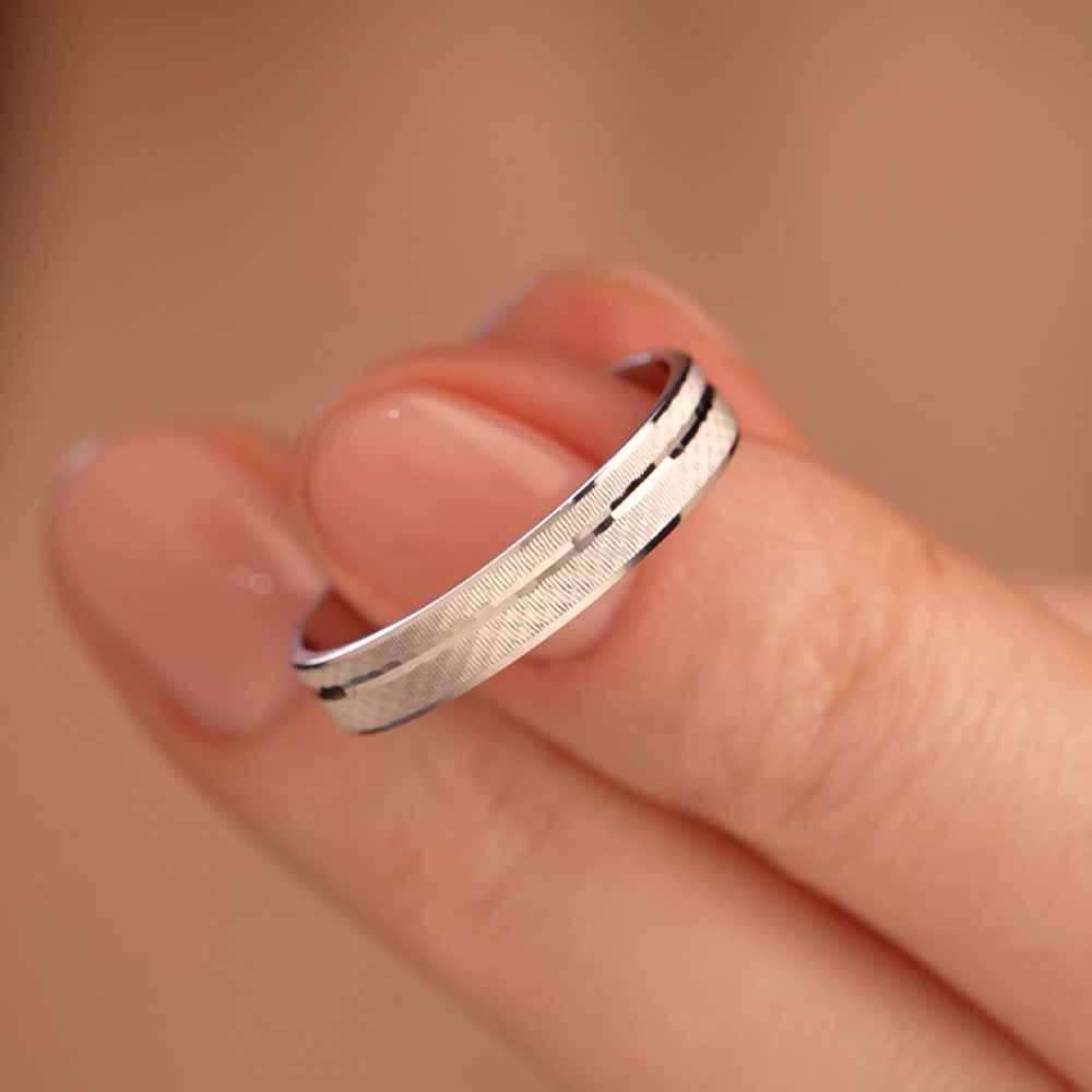 Обручальное кольцо из белого золота 510-000-1026