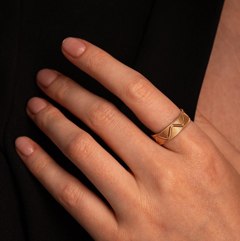 Кольцо из золота 911942