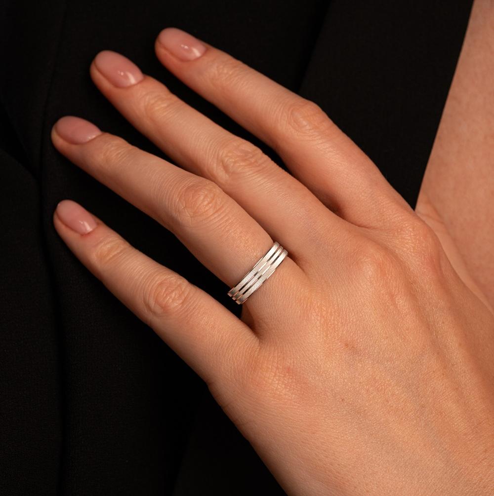 Обручальное кольцо из белого золота 510-000-1019