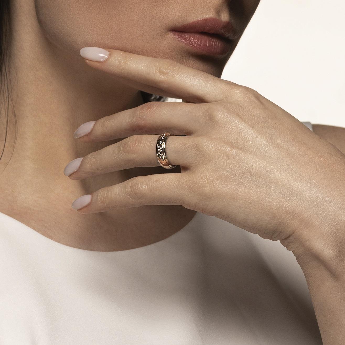 Кольцо из золота с бриллиантами 911658Б