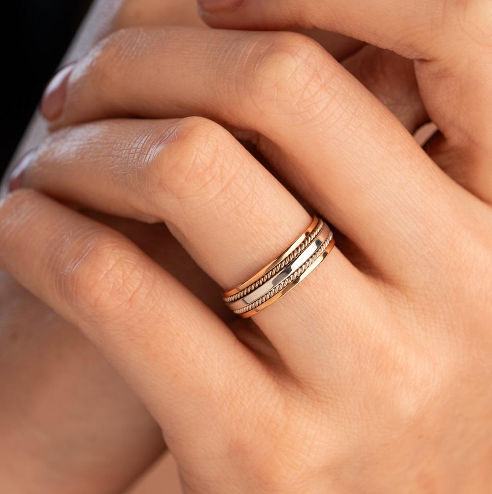 Двухсплавное обручальное кольцо из красного и белого золота 430-000-406 