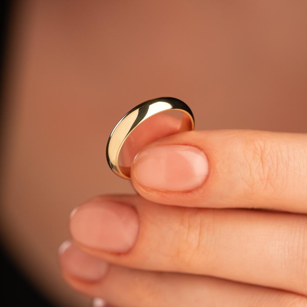 Обручальное кольцо из желтого золота 120-000-540