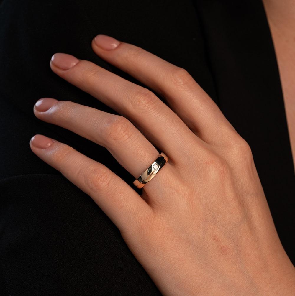 Обручальное кольцо с бриллиантами 432-010-307