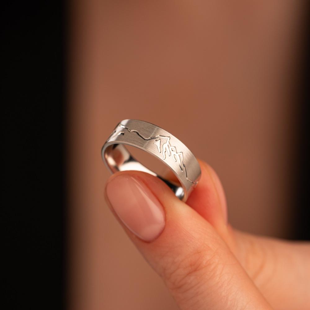 Обручальное кольцо из белого золота 510-000-197