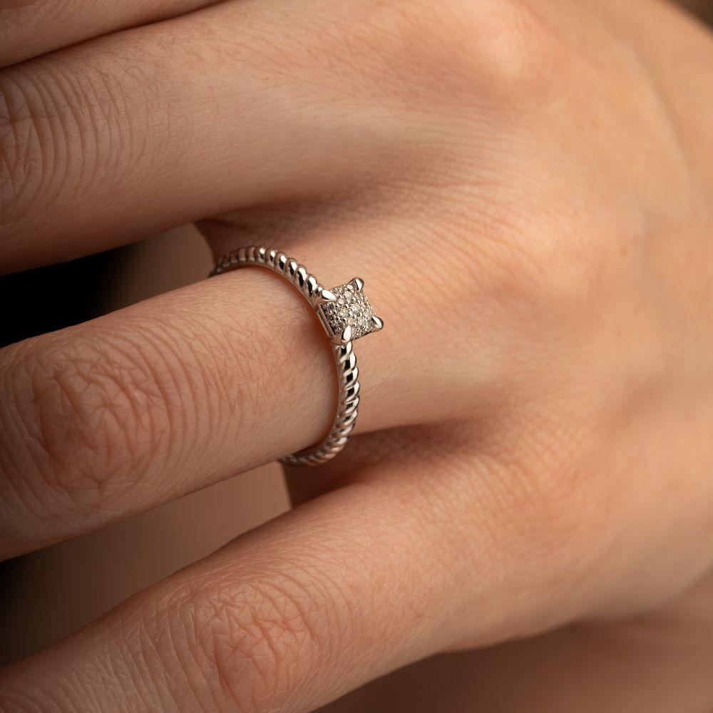 Кольцо из золота 585 пробы 921818Б