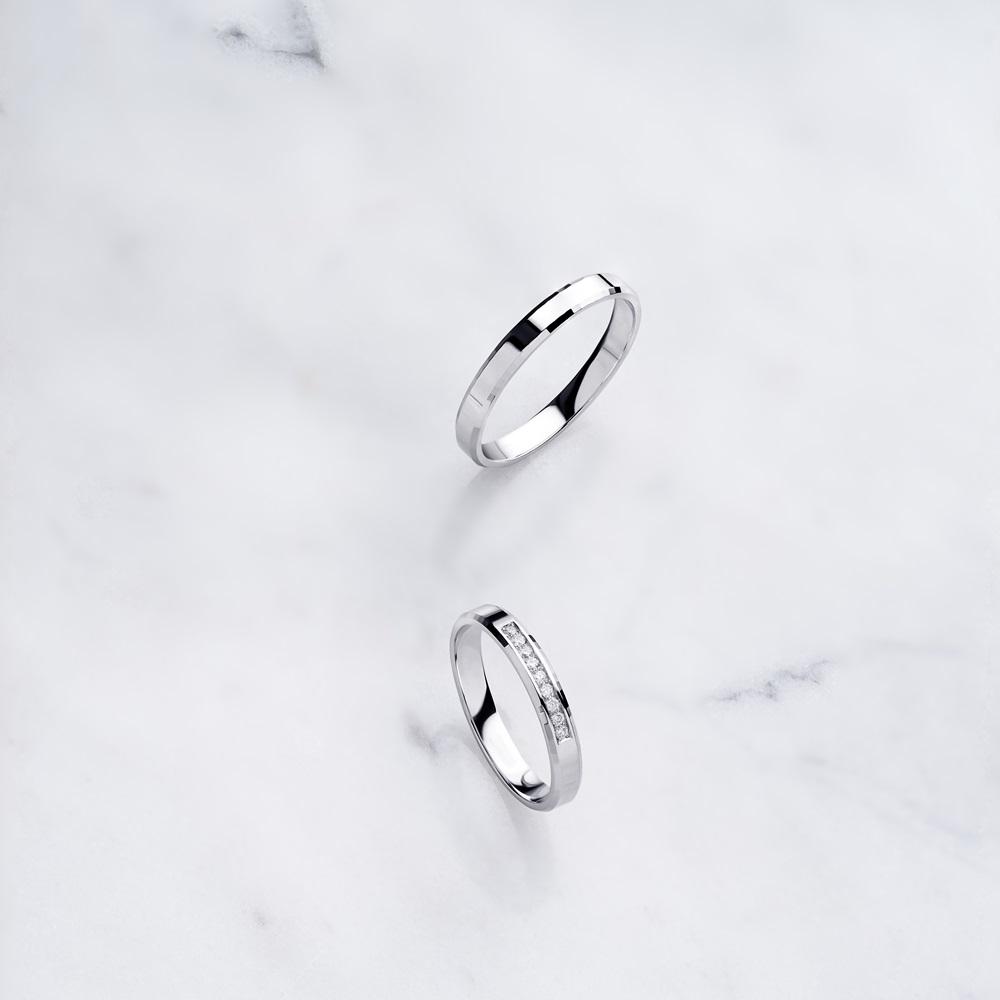 Обручальное кольцо из белого золота 210-000-354