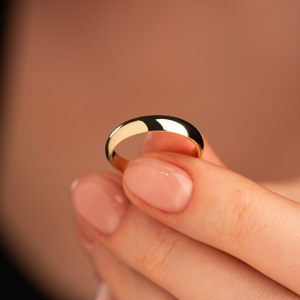 Обручальное кольцо из желтого золота 120-000-540