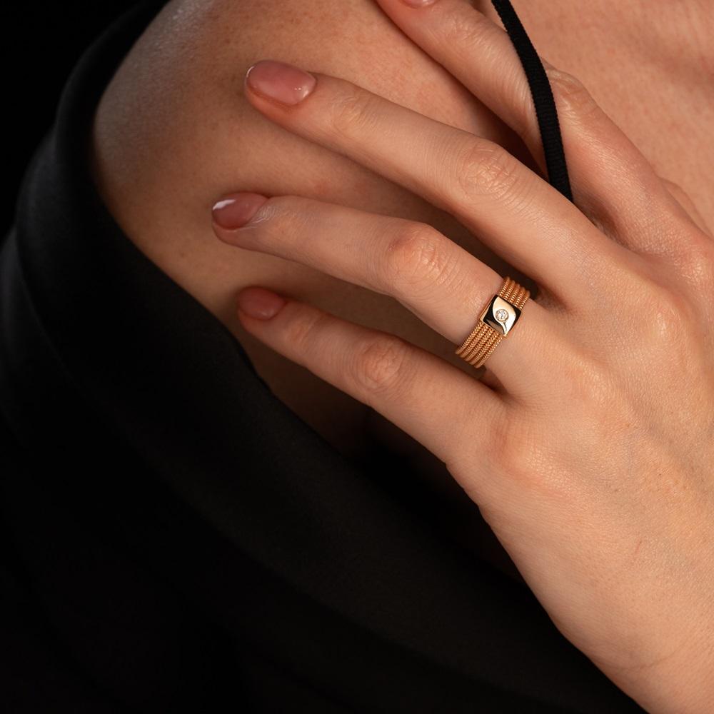 Кольцо из красного золота с бриллиантом 911465Б