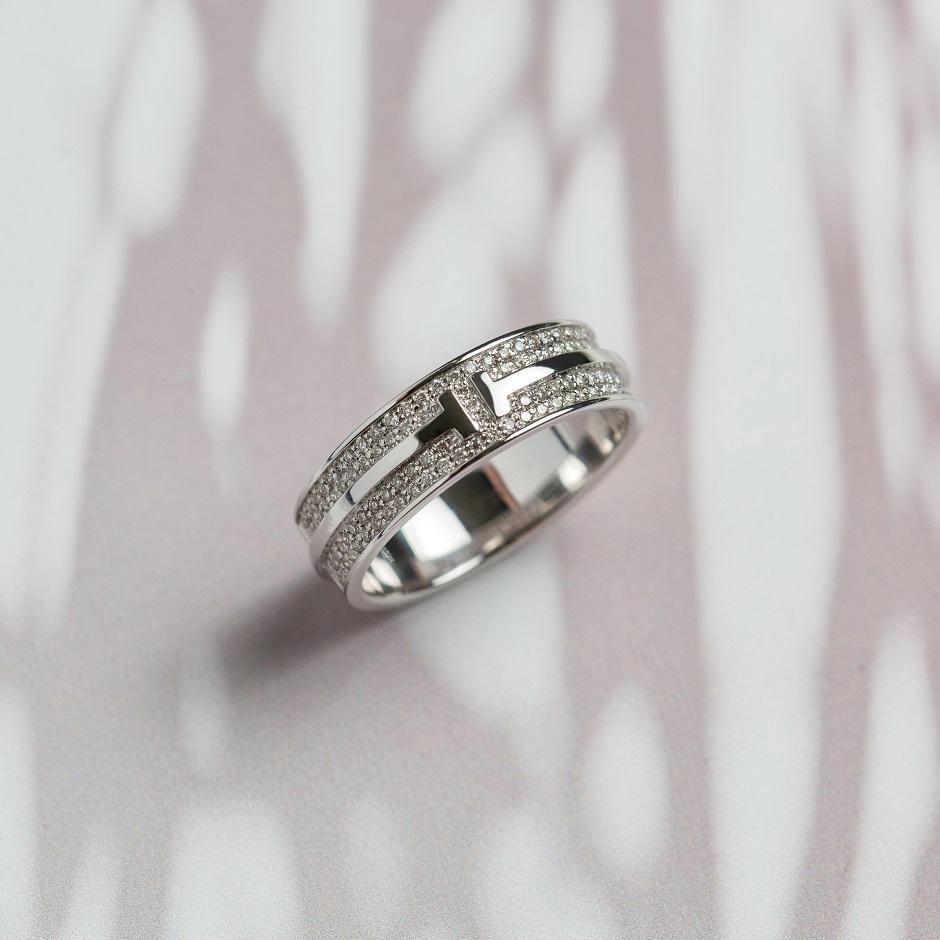 Кольцо из золота с бриллиантами 921414Б