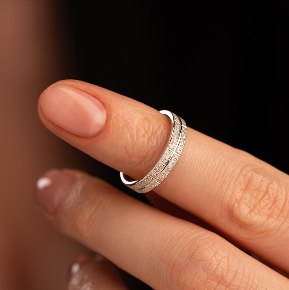 Обручальное кольцо из белого золота 210-000-932