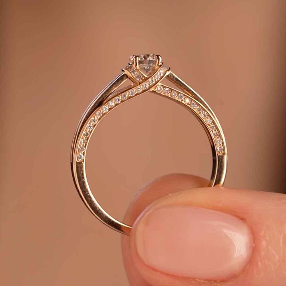 Кольцо из золота с бриллиантами 911427Б