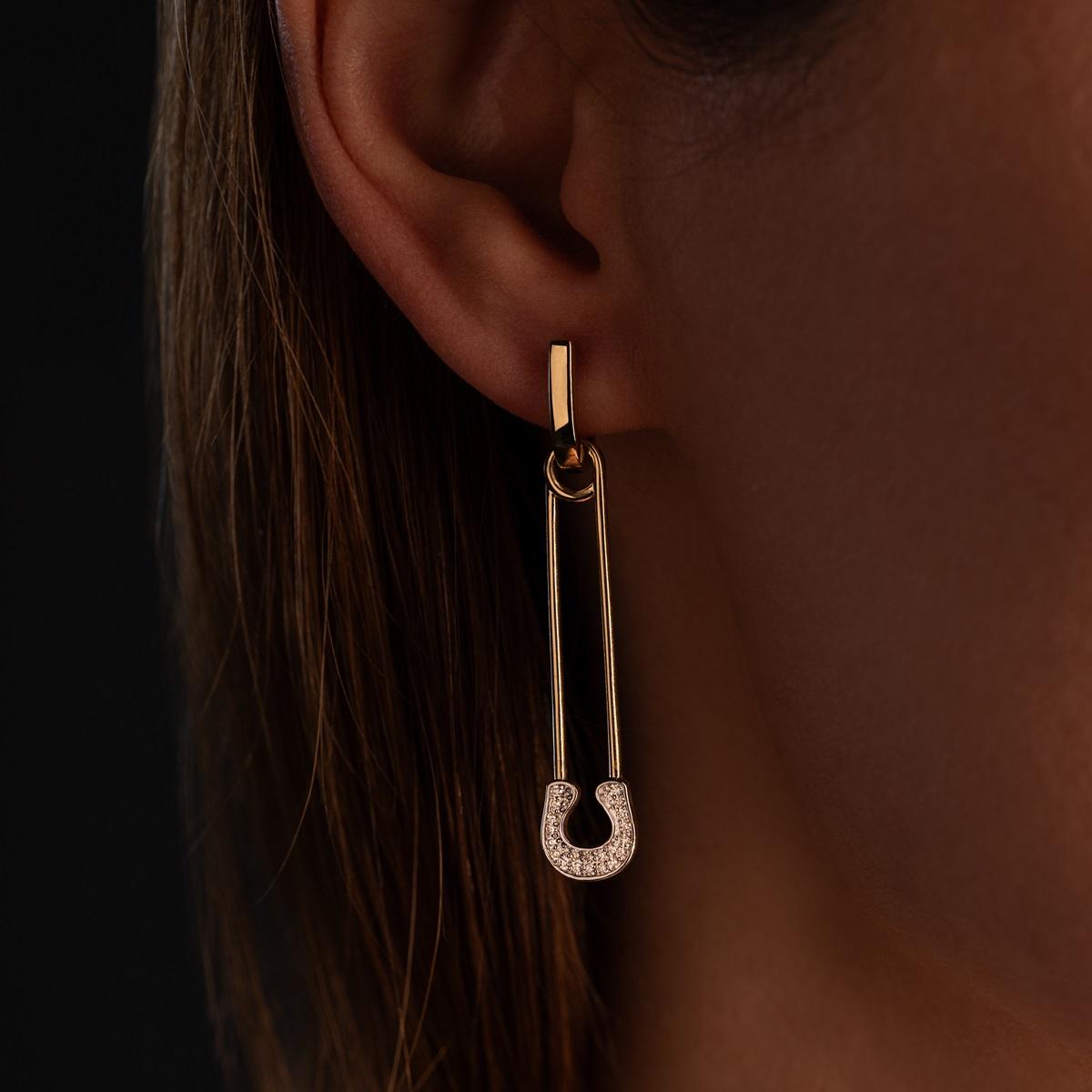 Серьги с бриллиантами 932834Б