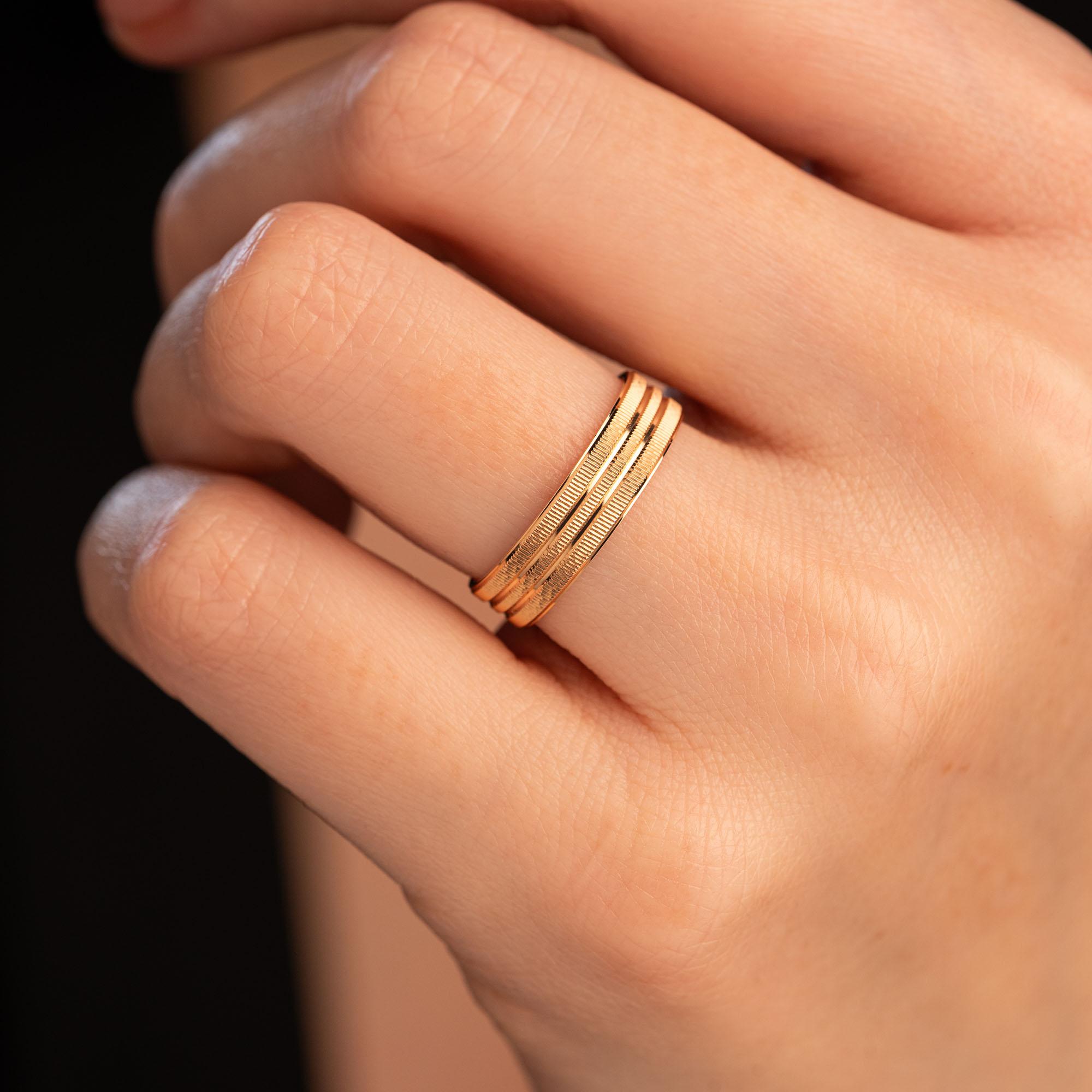 Обручальное кольцо из красного золота 500-000-1019