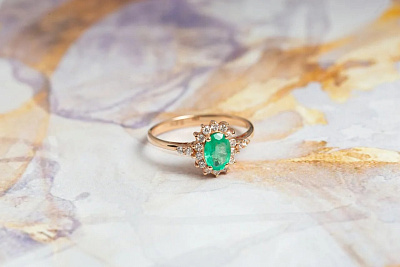 помолвочное кольцо