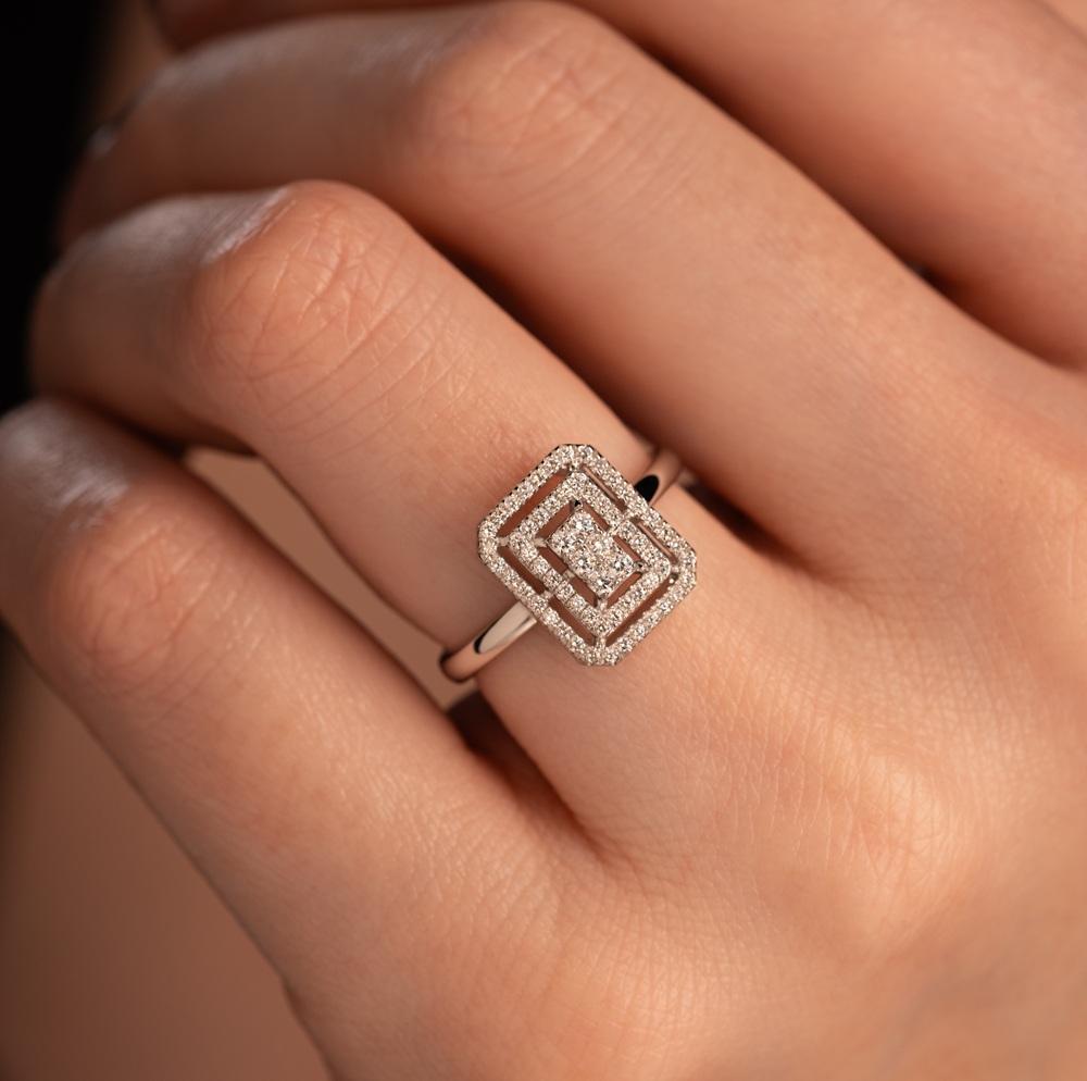 Кольцо с бриллиантами 921998Б