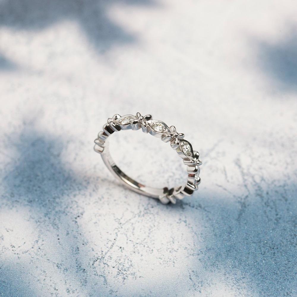 Кольцо из золота с бриллиантами 921392Б