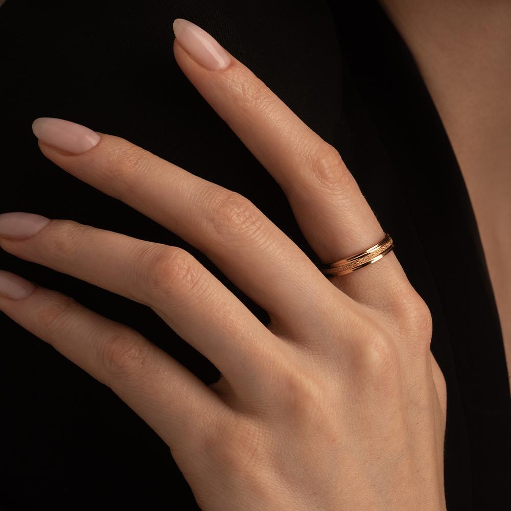 Обручальное кольцо из красного золота 585 пробы с матированием 200-000-717