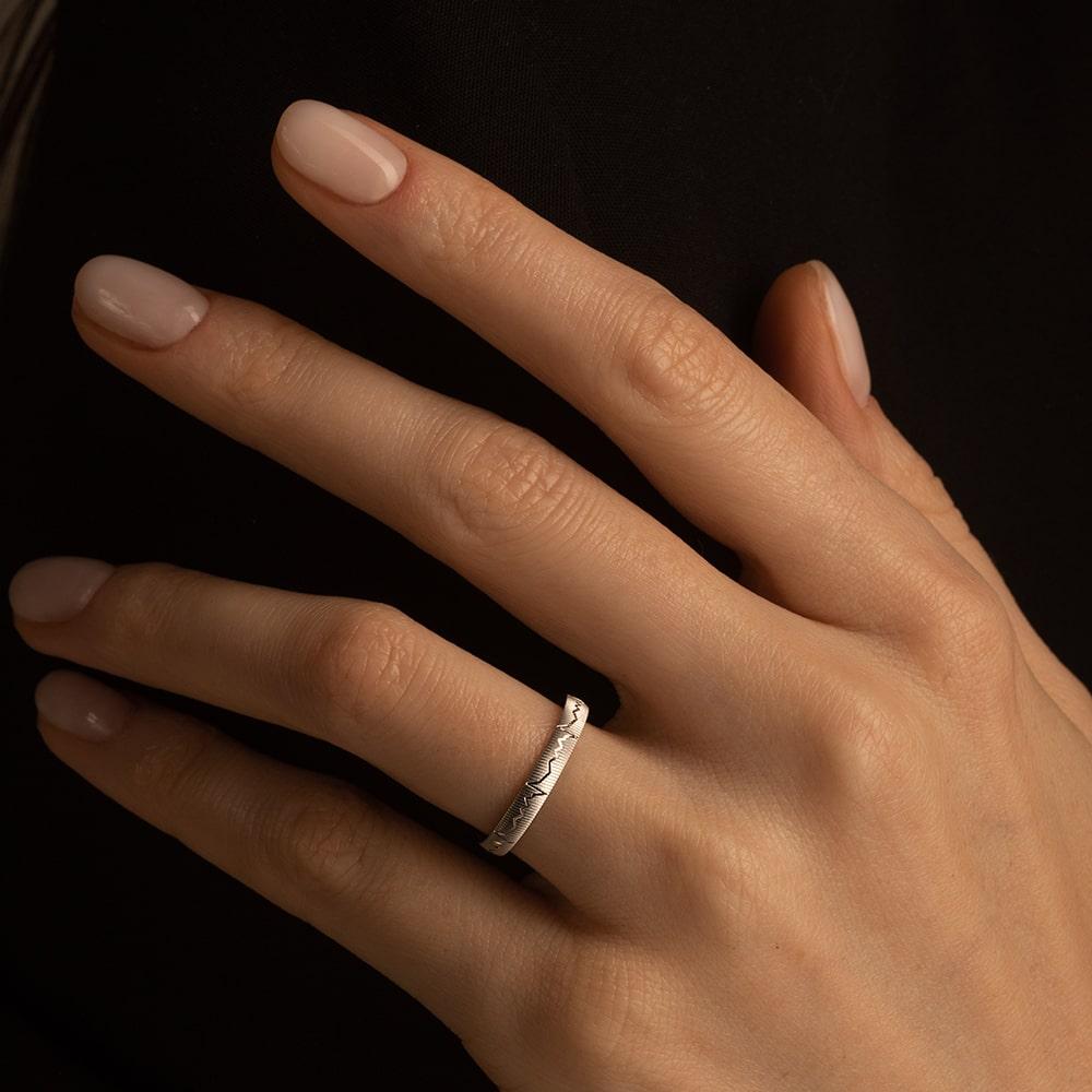 Обручальное кольцо из белого золота 510-000-181